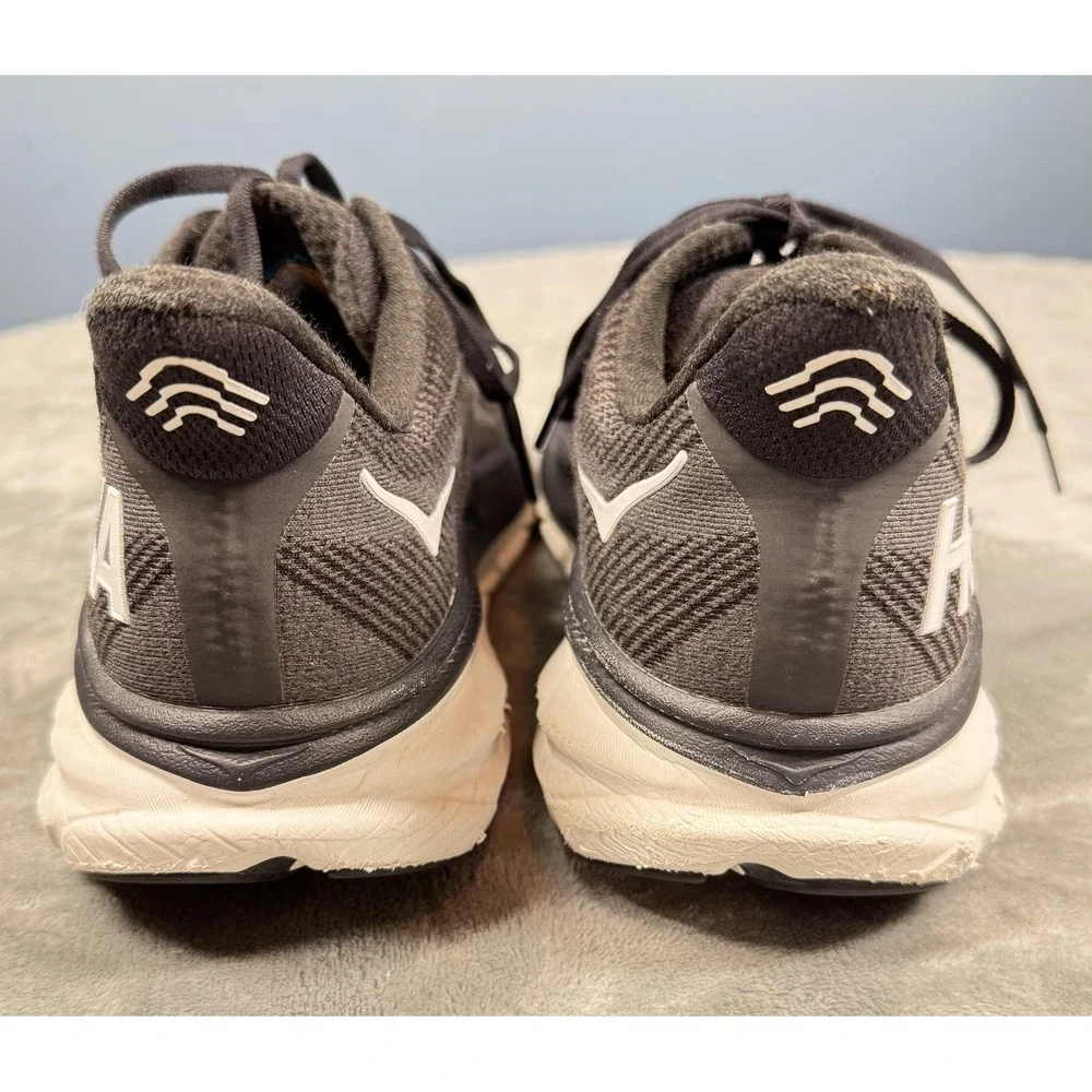 Hoka One One Clifton 9 Shoes Womens Size 12 Black‎ Running Sneakers 1127896